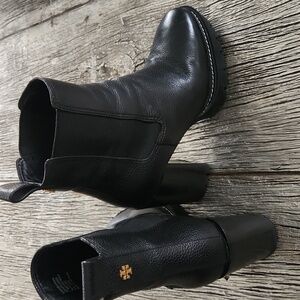 Tory Burch Black Leather Ankle Boots